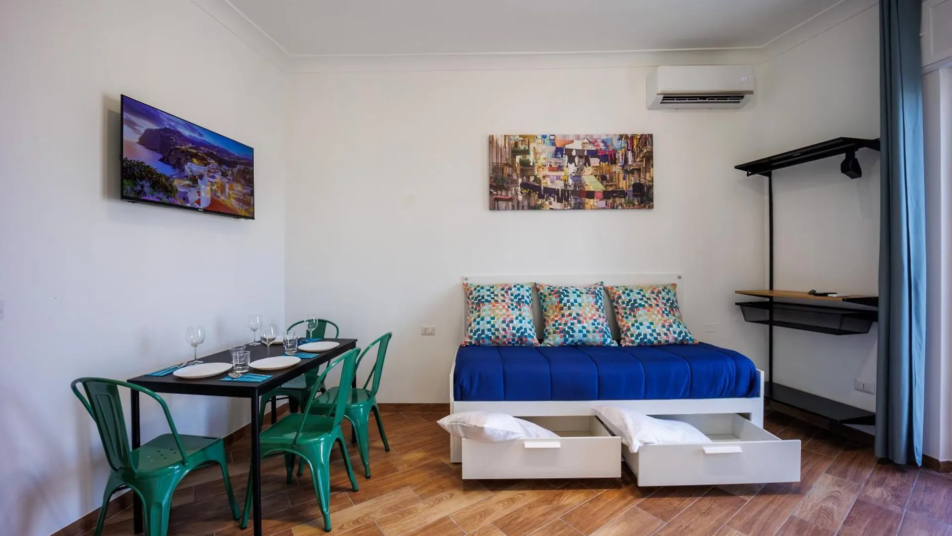 Πανσιόν Tony Suites Napoli