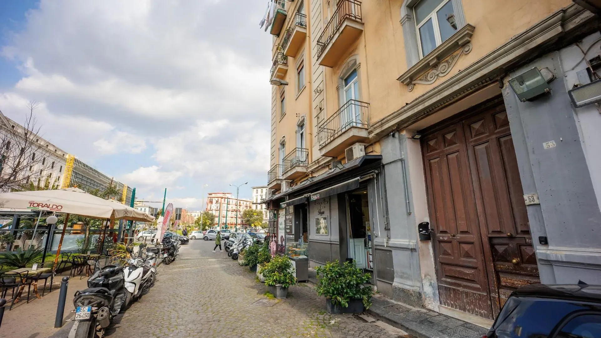 Πανσιόν Tony Suites Napoli Ιταλία