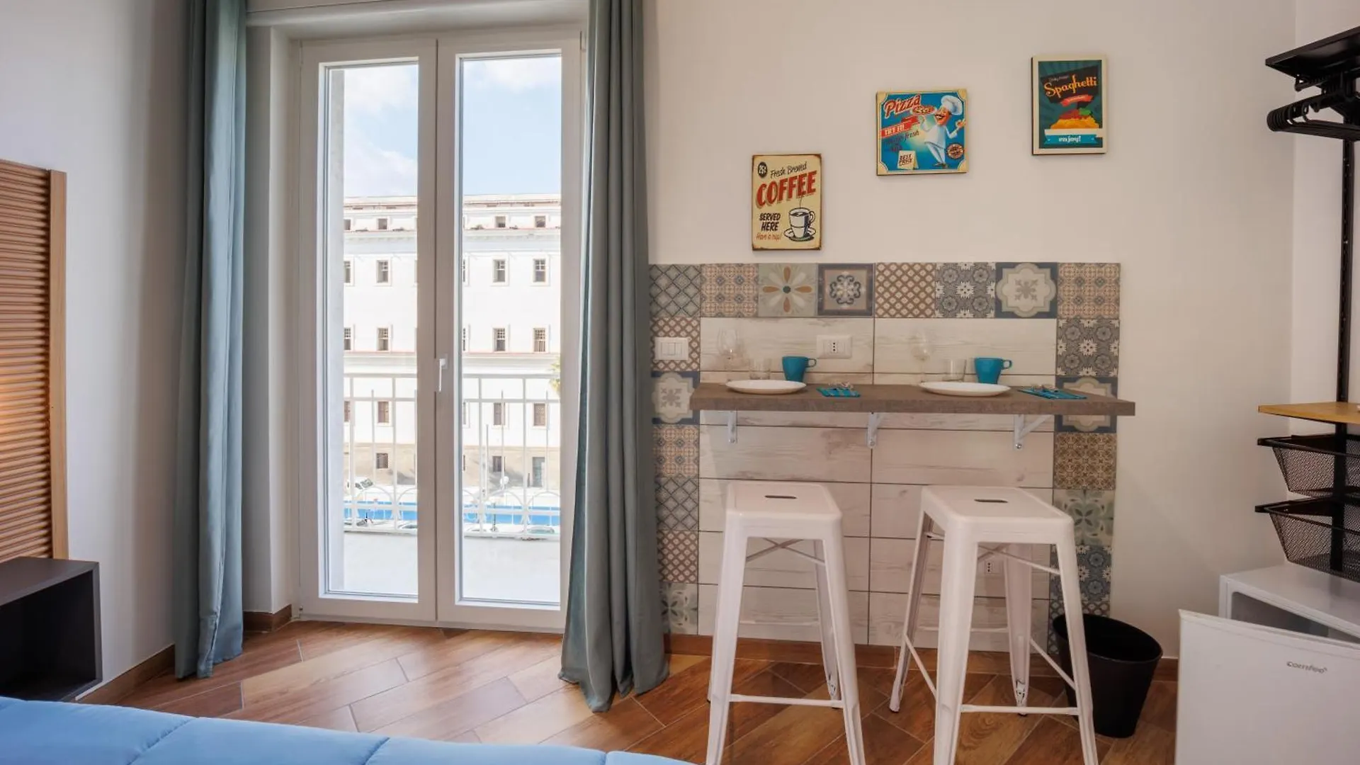 Πανσιόν Tony Suites Napoli Ιταλία
