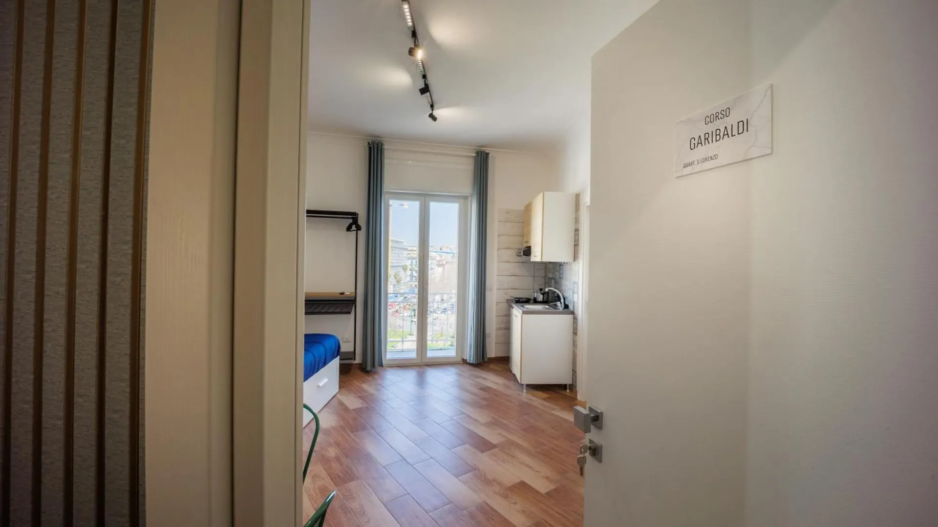 Tony Suites Napoli