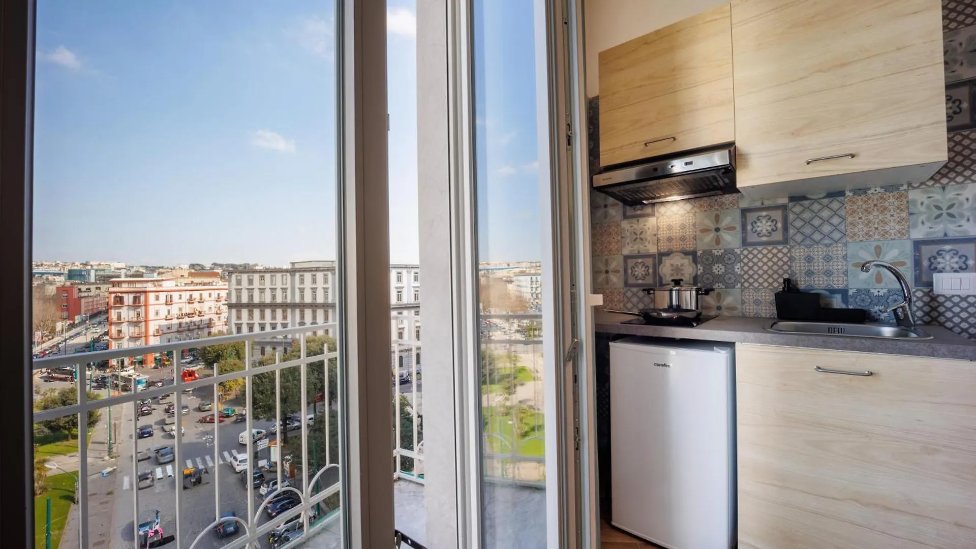 Tony Suites Napoli 0*, Νάπολη Ιταλία